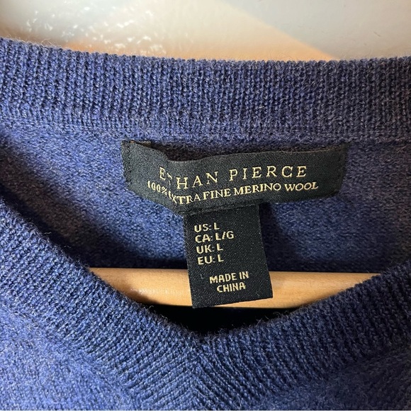 ETHAN PIERCE Men's Blue V-neck Extra Fine Merina Wool Pullover Sweater Large - Picture 2 of 6